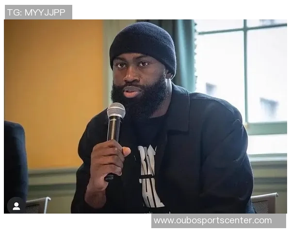 杰伦布朗赞沃尔什日益成长期待他在赛场上的精彩表现